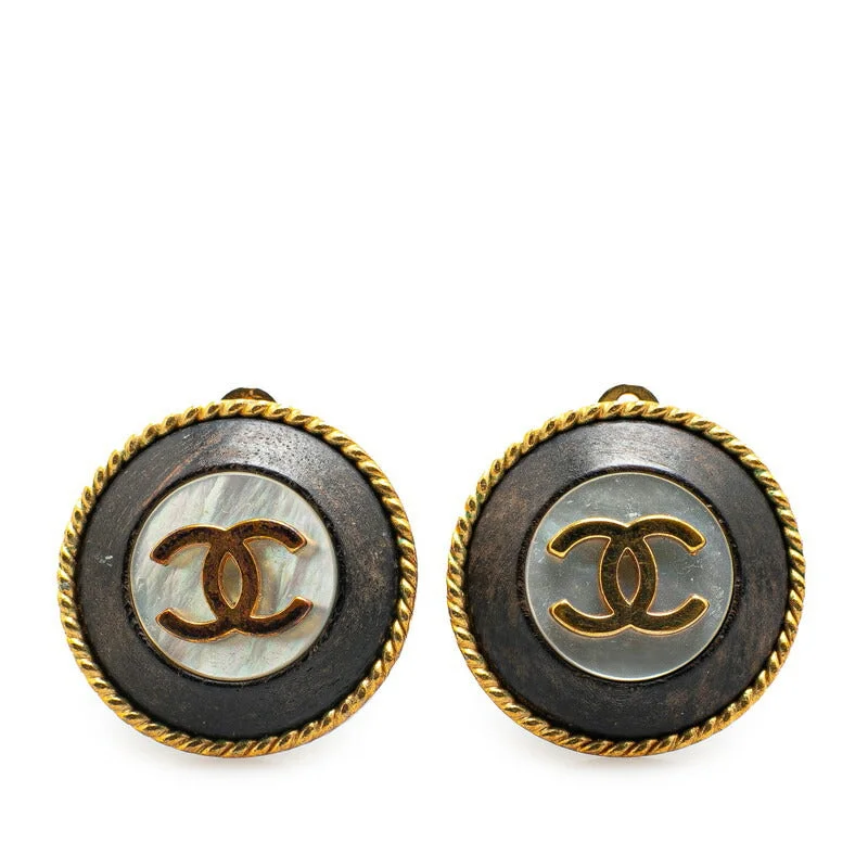 Short Drop Earrings for Subtle -Chanel Vintage Coco Mark Shell Round Earrings