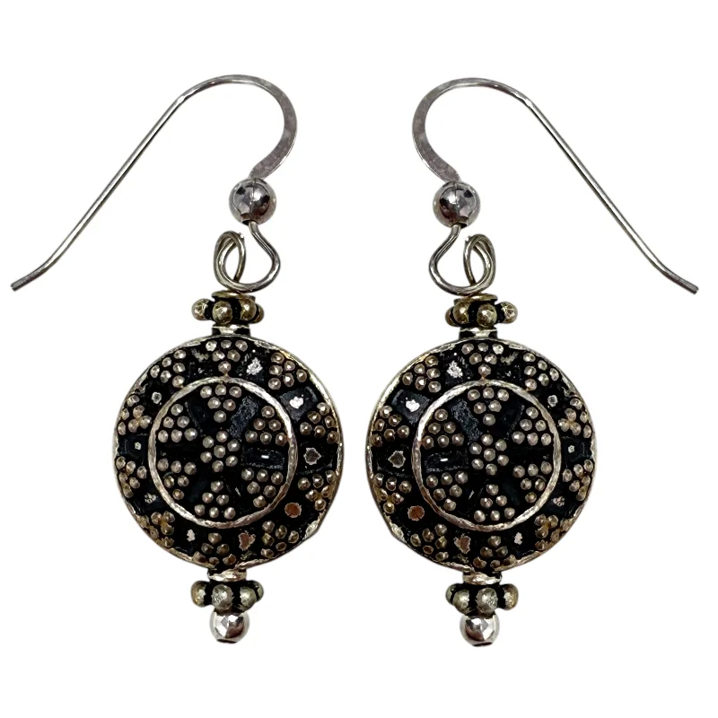 Waterproof Drop Earrings for Outdoor -Art Deco Vintage Earrings Dangle/drop By Clothes Mentor