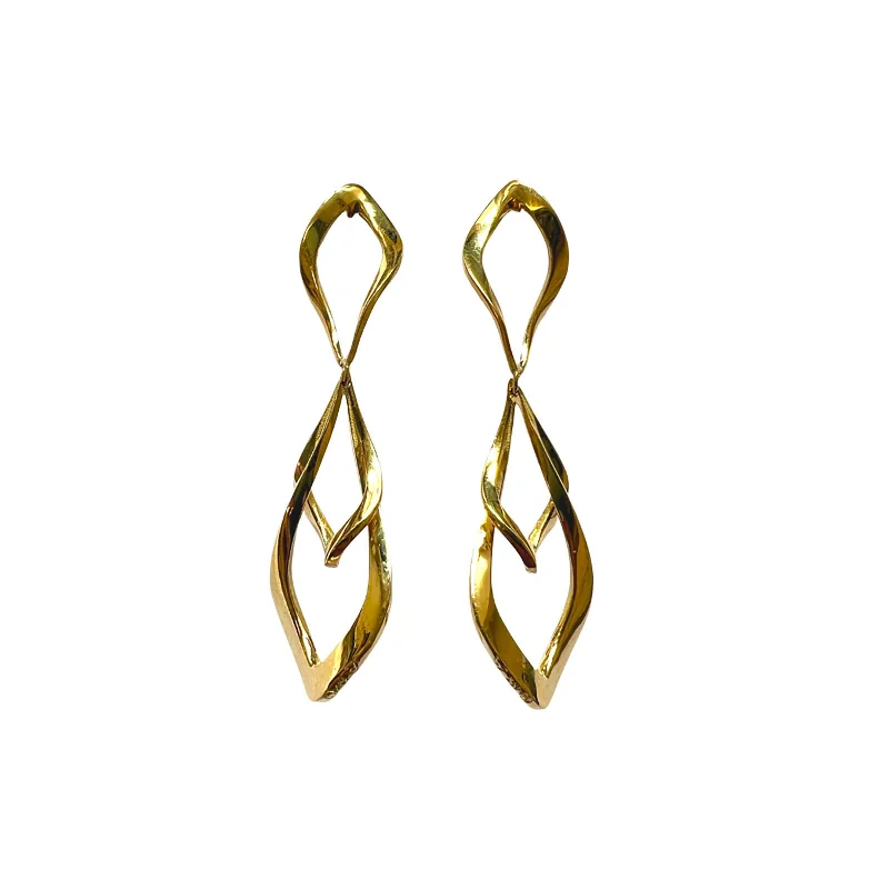 Best hoop earrings with tribal designs for a cultural and exotic aesthetic-Tri-Drop Willow Earrings