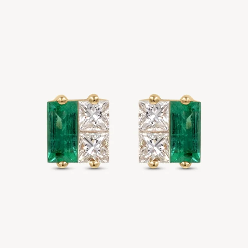 Best hoop earrings with gold for a luxurious and timeless look-Emerald Diamond Twinkle Studs