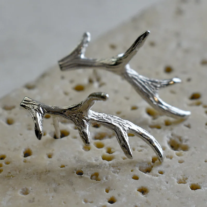 Best hoop earrings with blackened metal for an edgy and bold appearance-Silver Antler Climbers