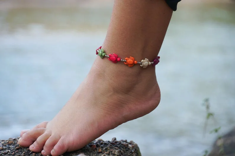 Best necklaces and pendants with turquoise stones for a vibrant boho-chic look-Colorful Turtle Boho Silver Anklet