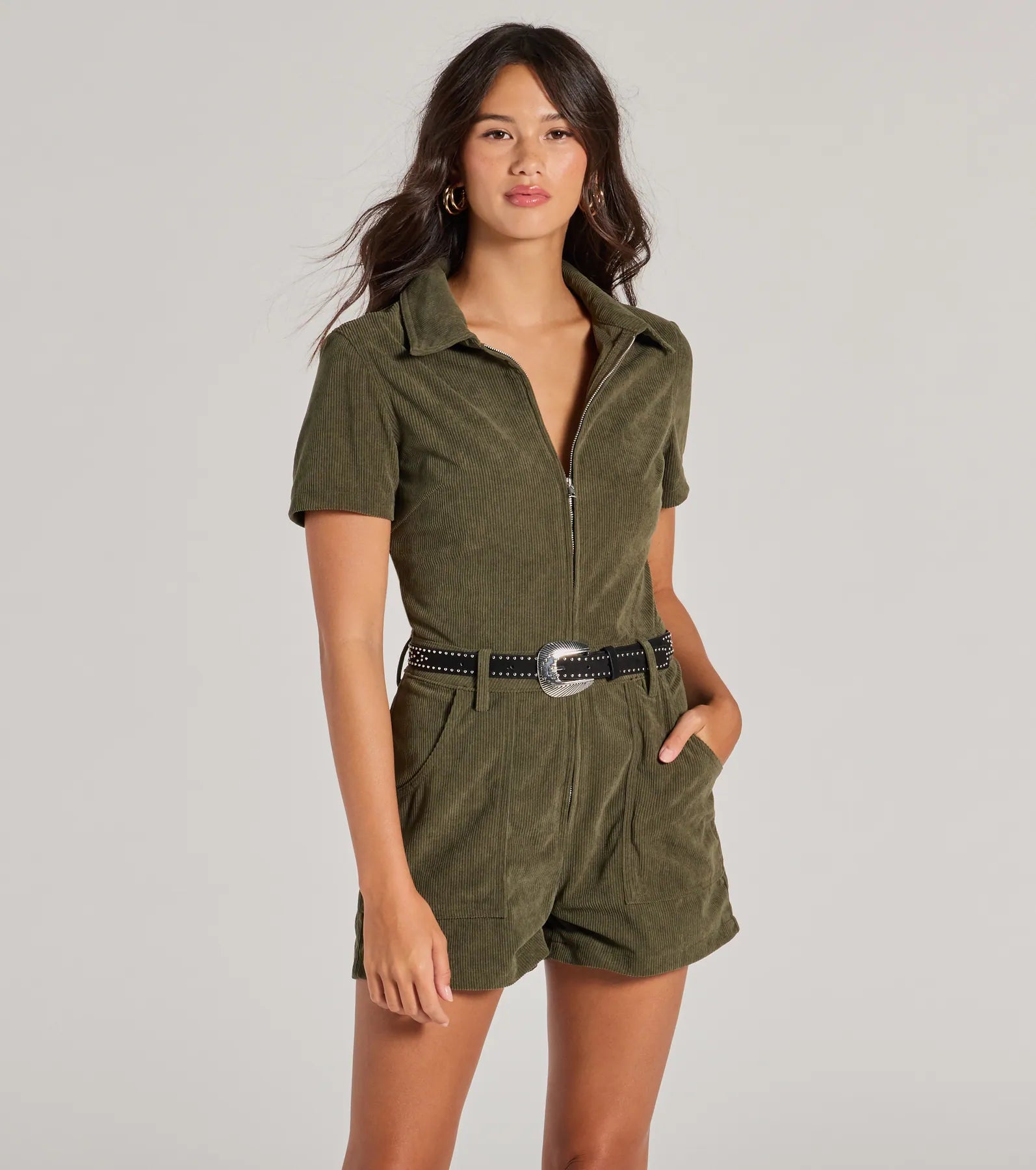 Beautiful necklaces and pendants with diamond halo settings for extra brilliance-Cute Trend Corduroy Short Sleeve Romper